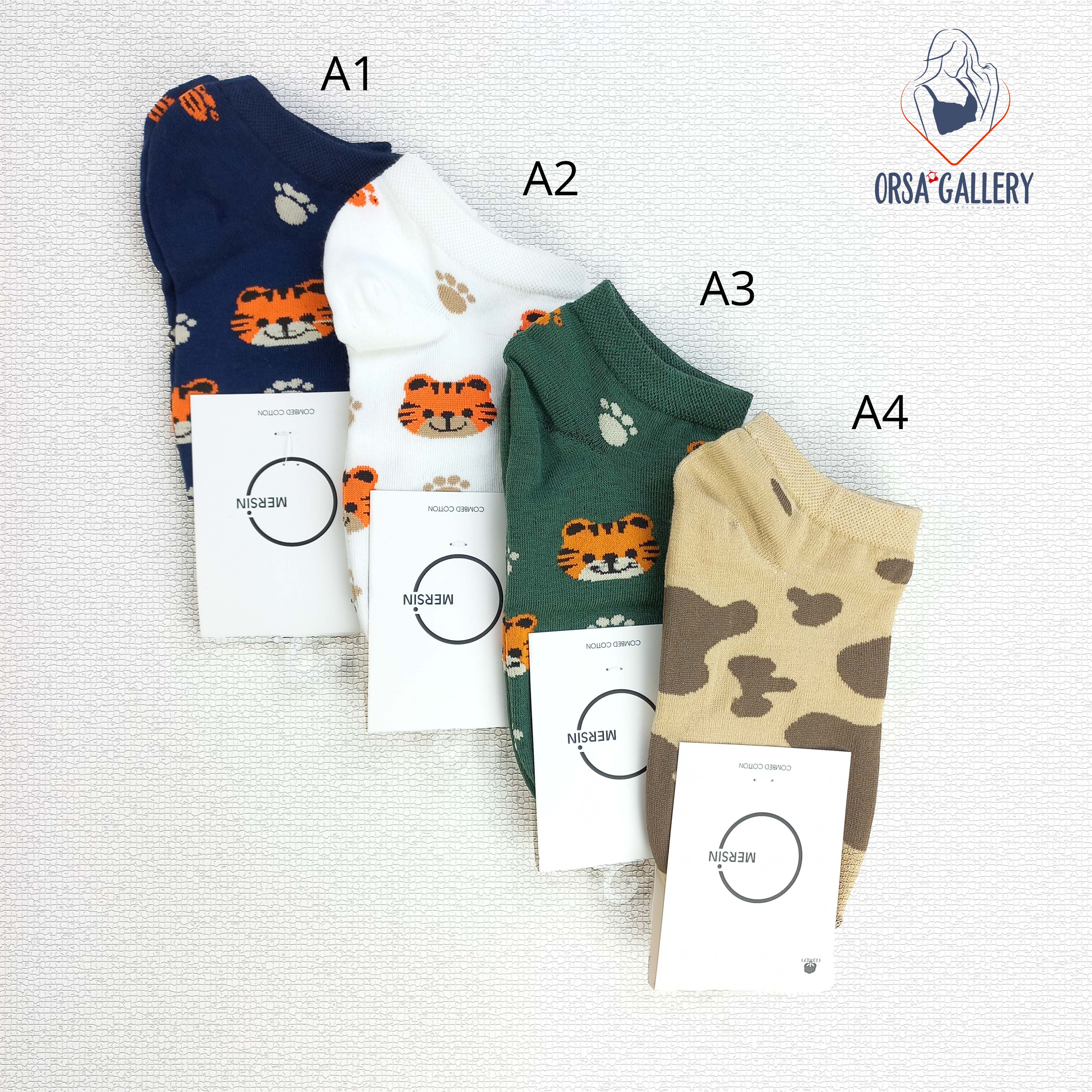 جوراب مچی زنانه طرح دار