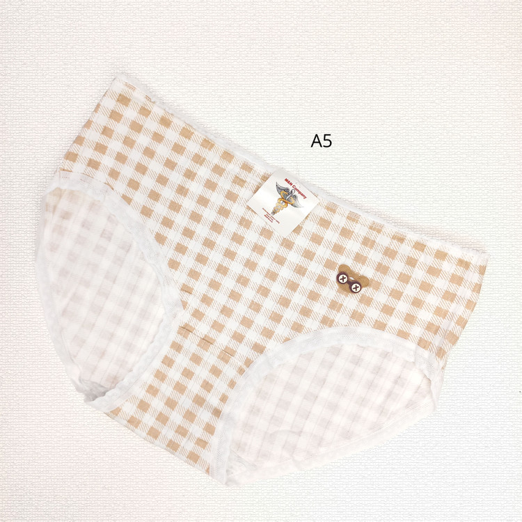 شورت زنانه نخی فانتزی طرح خرسی