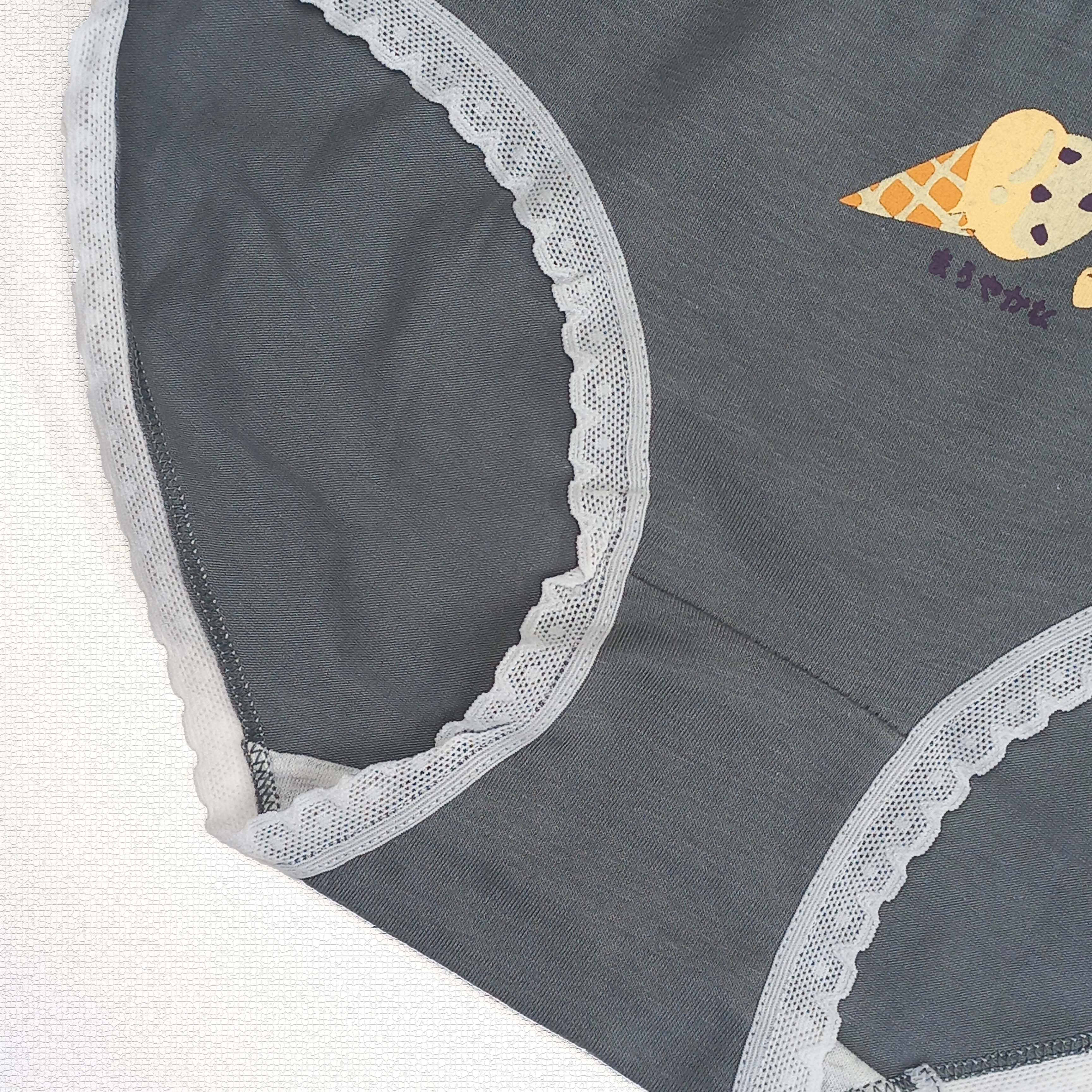 شورت زنانه فانتزی نخی طرح کاپ کیک