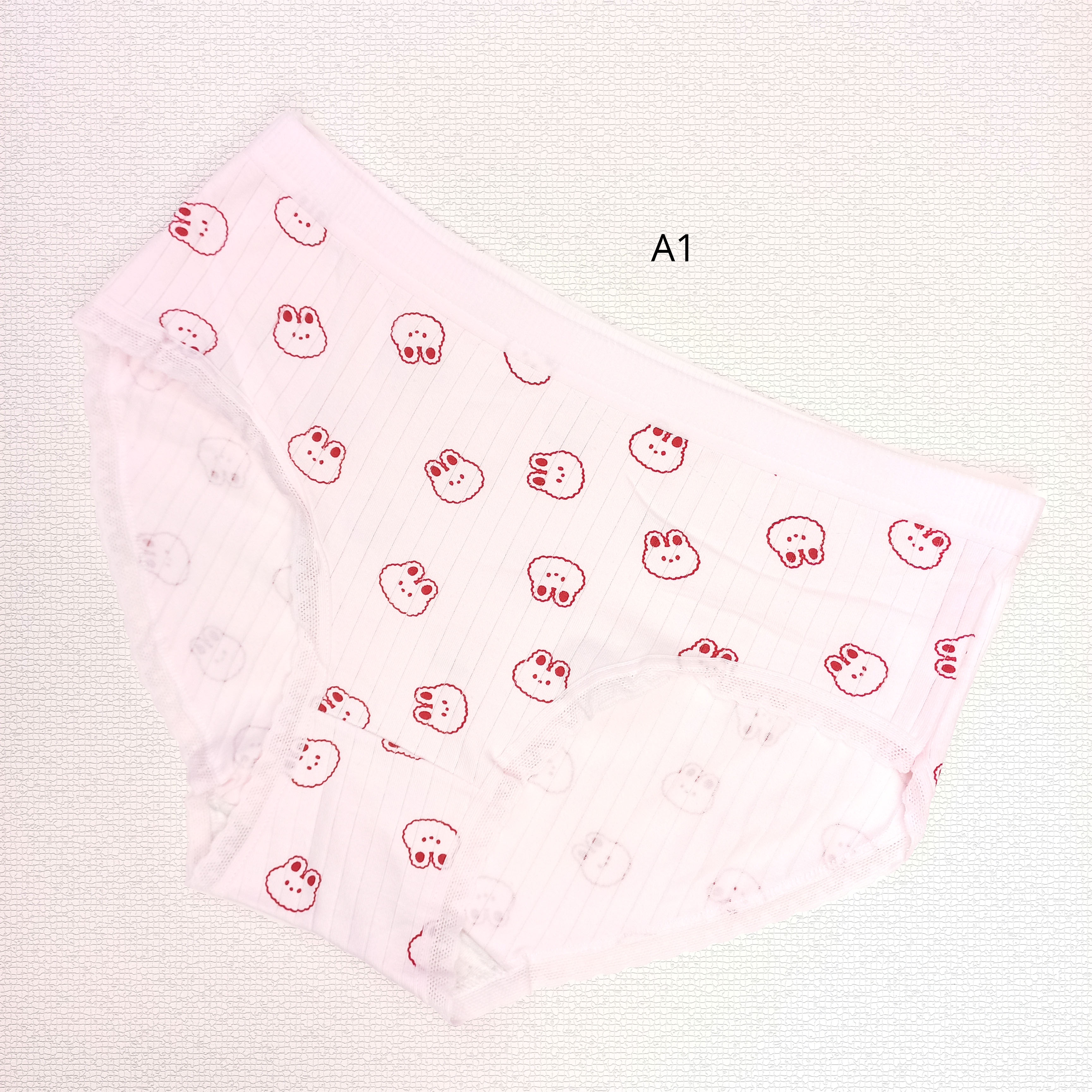 شورت زنانه فانتزی نخی