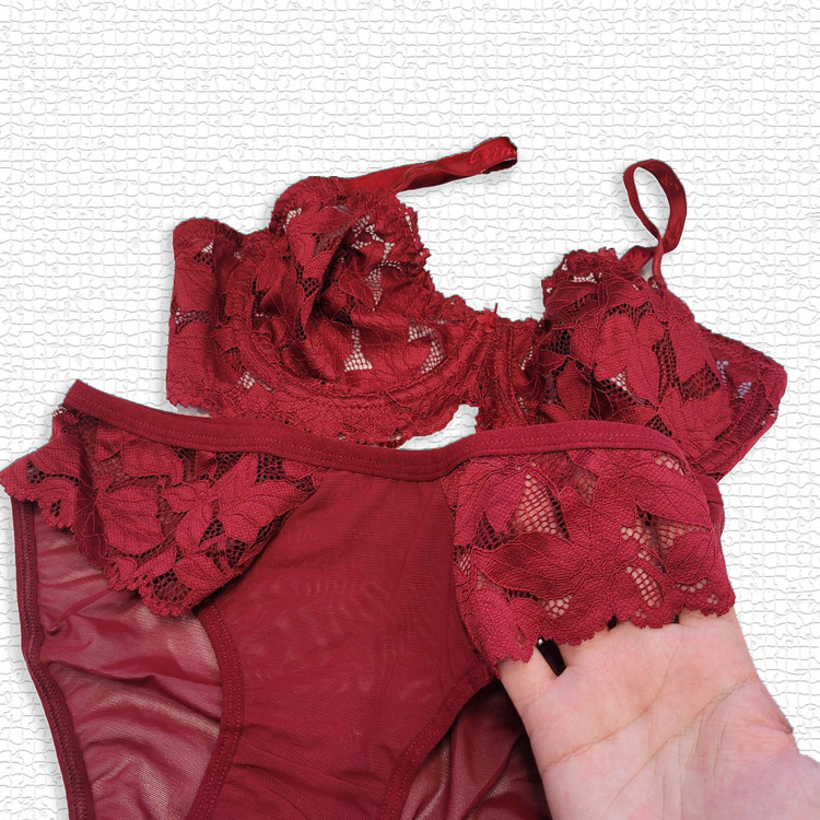 ست شورت و سوتین فانتزی الناز