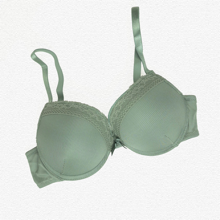 ست شورت و سوتین گیپور دار کد 4616 برند NBB