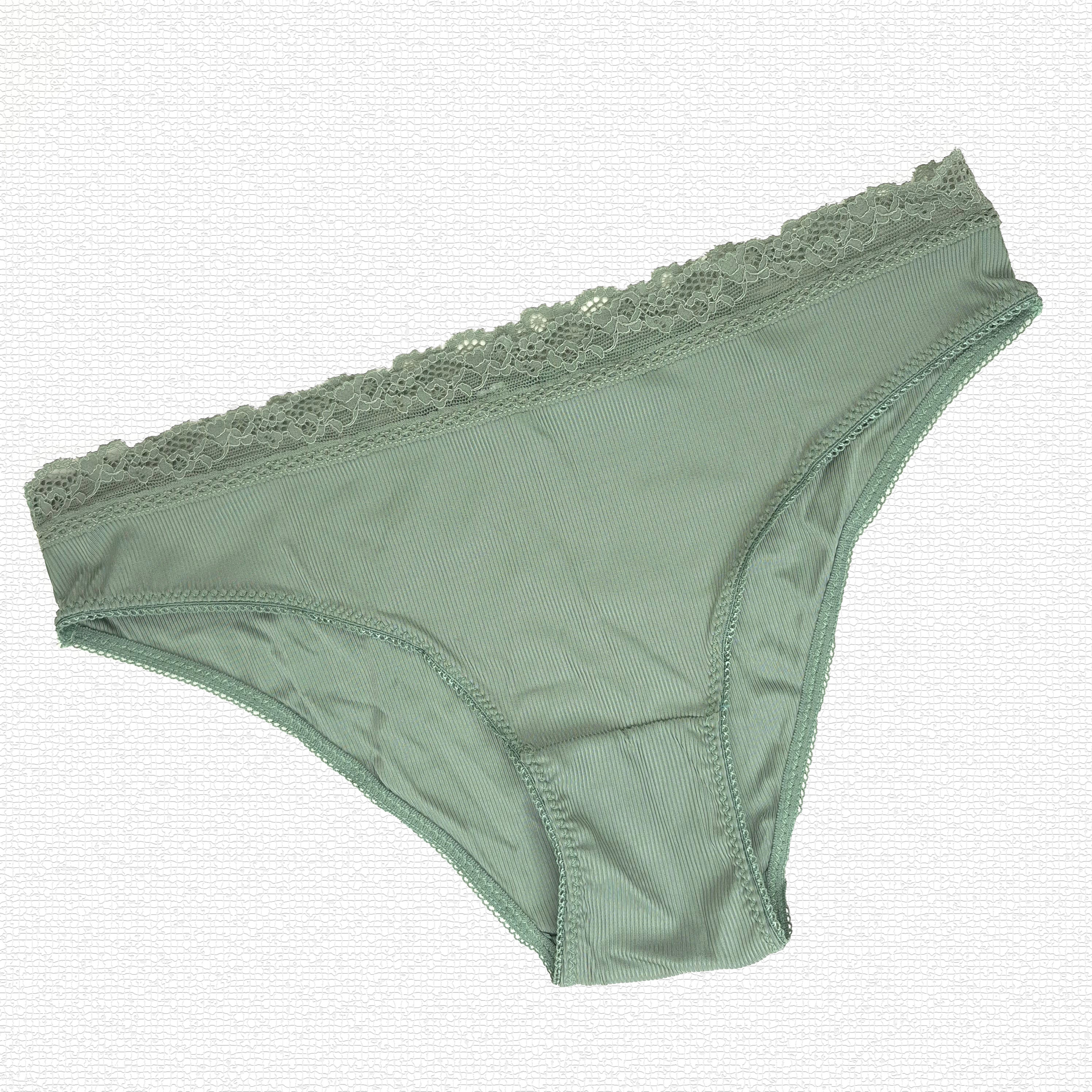 ست شورت و سوتین گیپور دار کد 4616 برند NBB