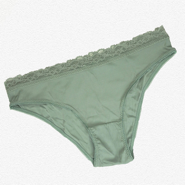 ست شورت و سوتین گیپور دار کد 4616 برند NBB