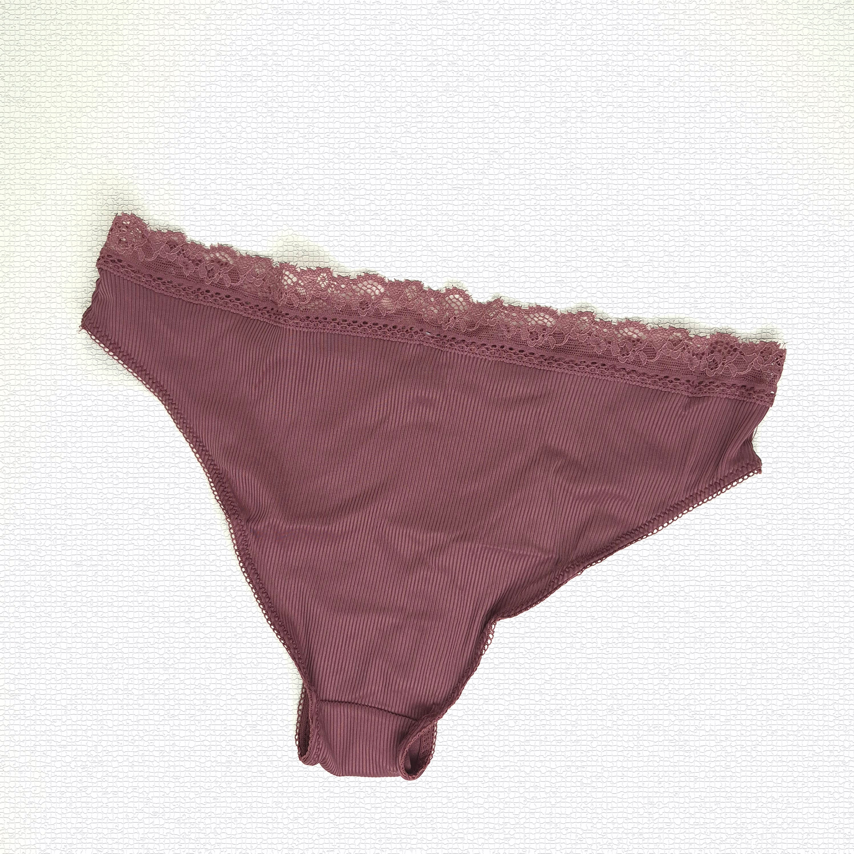 ست شورت و سوتین گیپور دار کد 4616 برند NBB