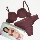 ست شورت و سوتین گیپور دار کد 4616 برند NBB