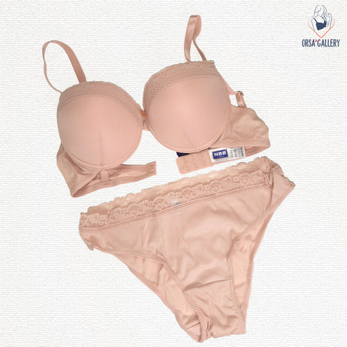 ست شورت و سوتین گیپور دار کد 4616 صورتی برند NBB