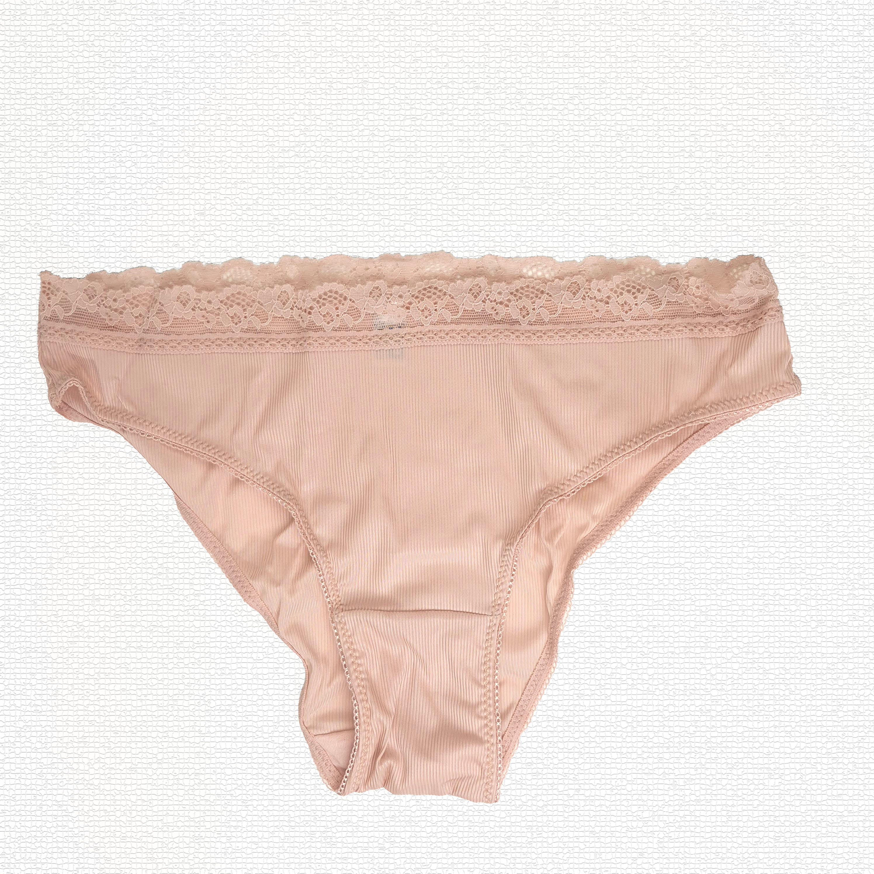 ست شورت و سوتین گیپور دار کد 4616 صورتی برند NBB