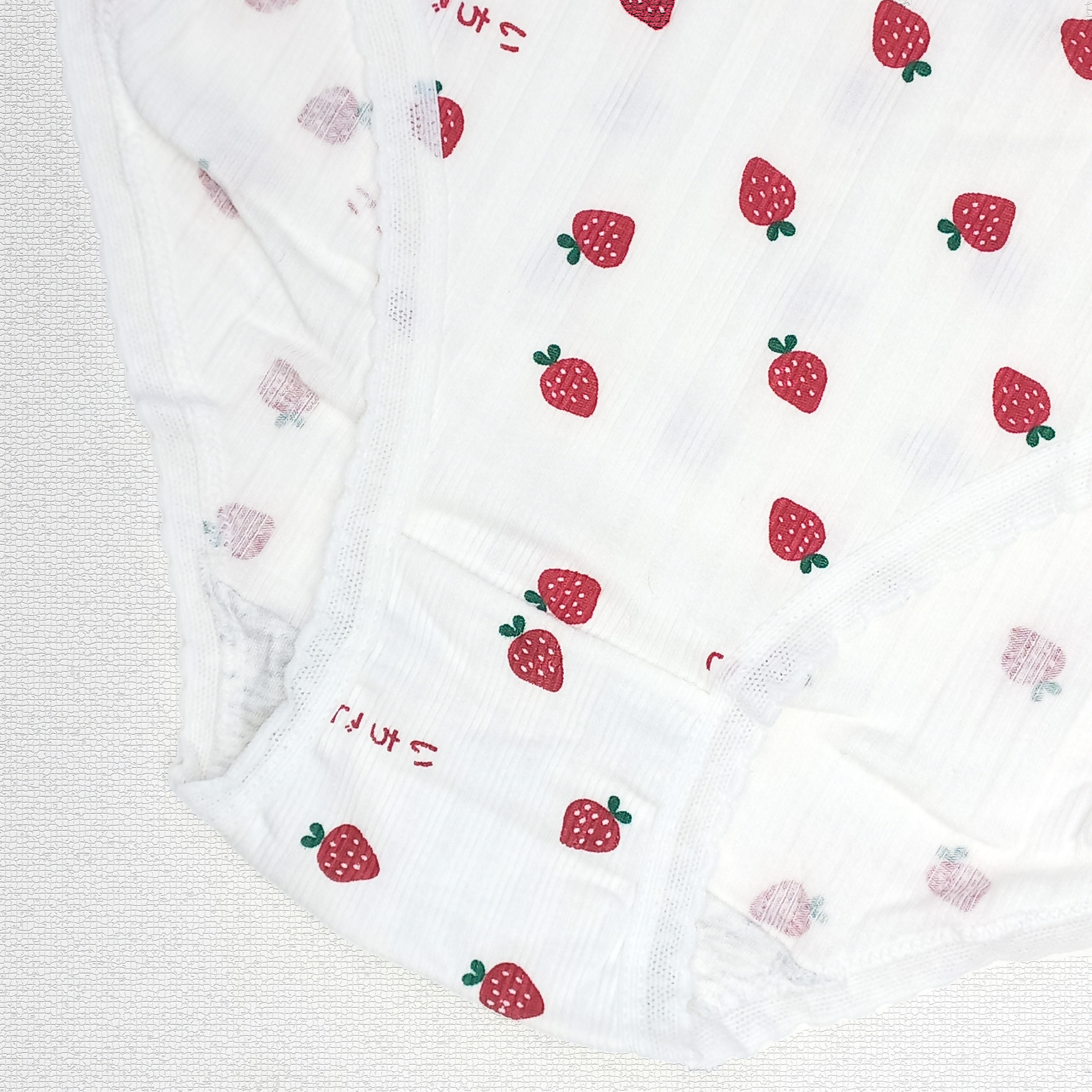 شورت فانتزی توت فرنگی سایز بزرگ