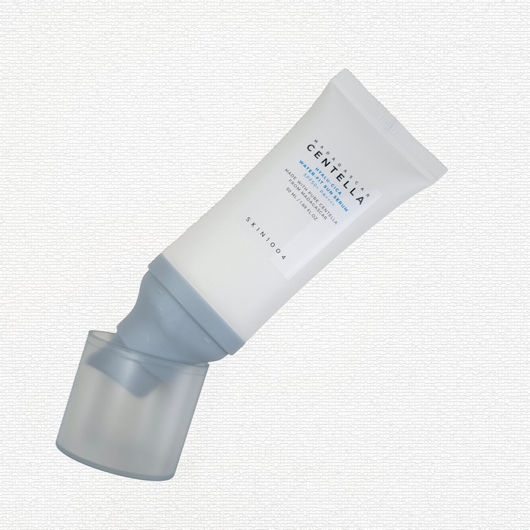 ضدآفتاب آبرسان فلوئیدی سنتلا برند اسکین 1004 / Centella