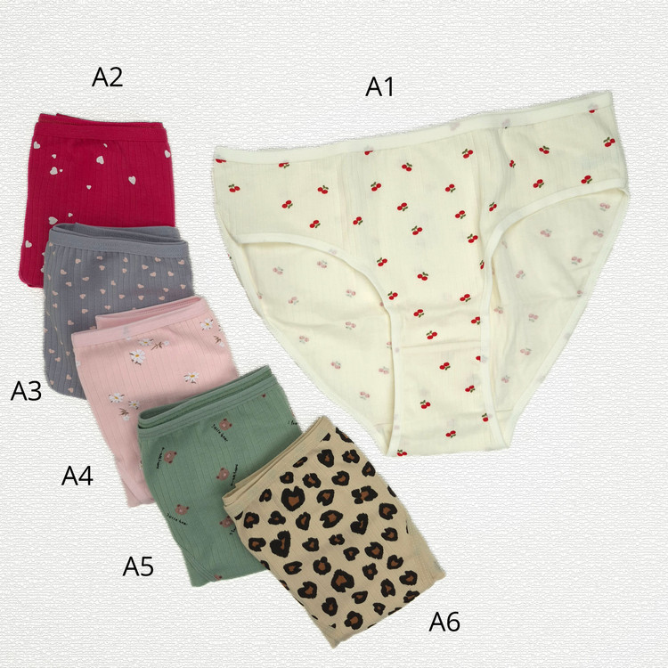 شورت زنانه کبریتی فانتزی عروسکی برند میسپل کد 636