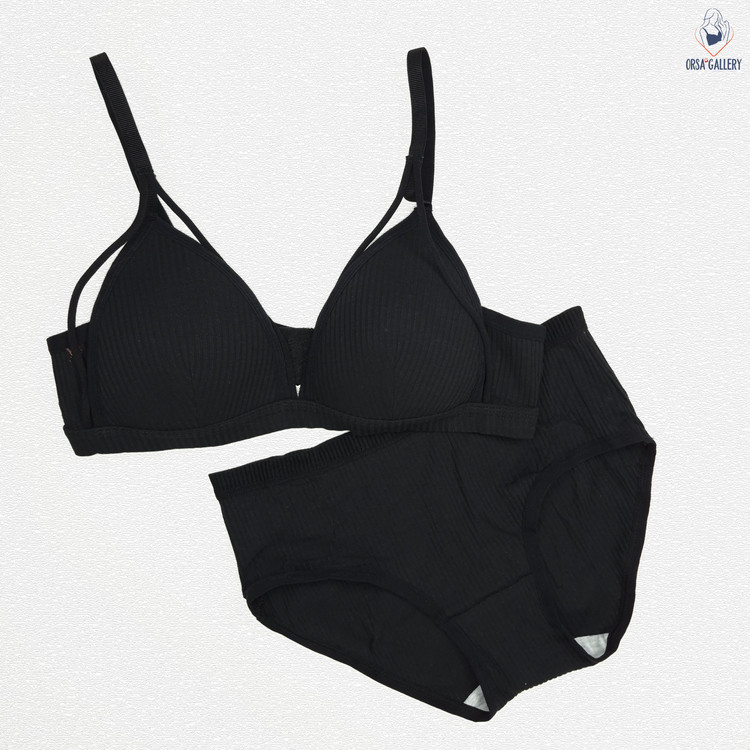 ست شورت و سوتین کبریتی هارنس دار کد 223