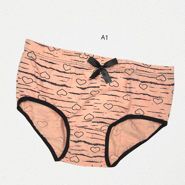 شورت نخی فانتزی عروسکی طرح قلب کد 1244