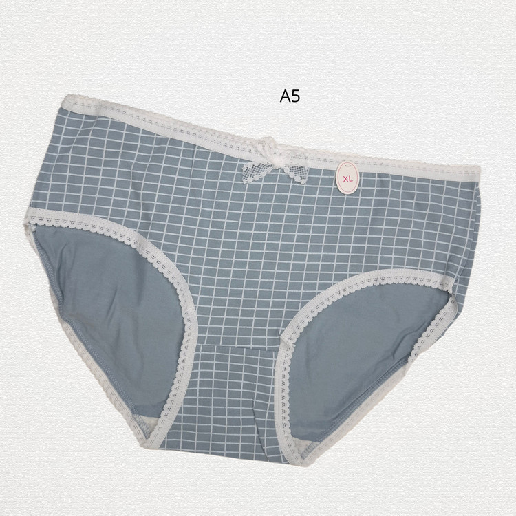 شورت زنانه نخی فانتزی کد 1248